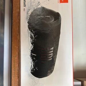 JBL Black Bluetooth Speaker